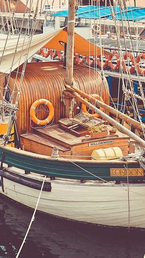 聚氨酯黑料品牌截图3